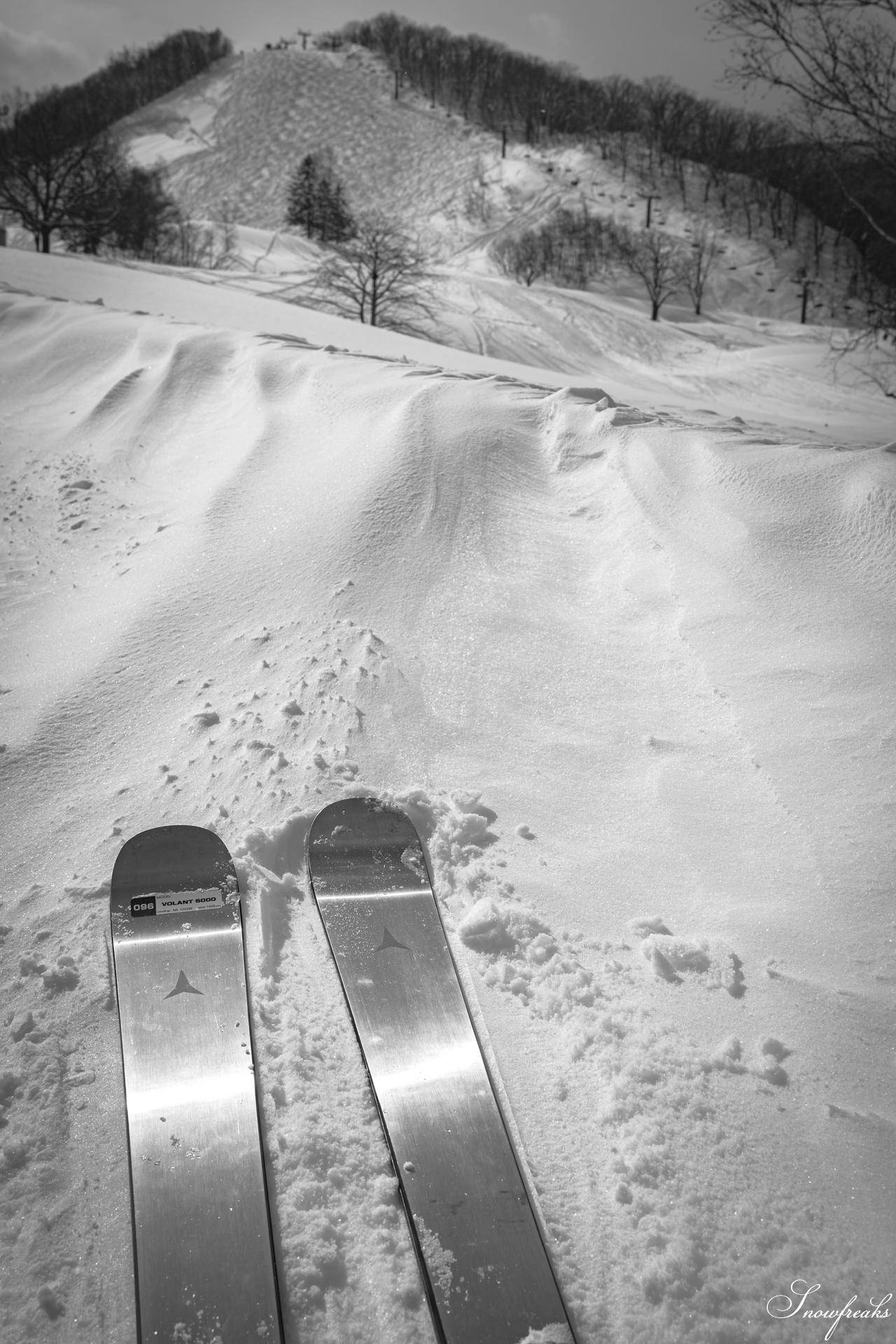 長野、北海道、岩手を巡る【2026 ATOMIC TEST DRIVE】朝里川温泉スキー場会場に初参加！最新モデルのスキー板が勢ぞろい。たくさん試乗して、自分にあった１台を見つけましょう♪